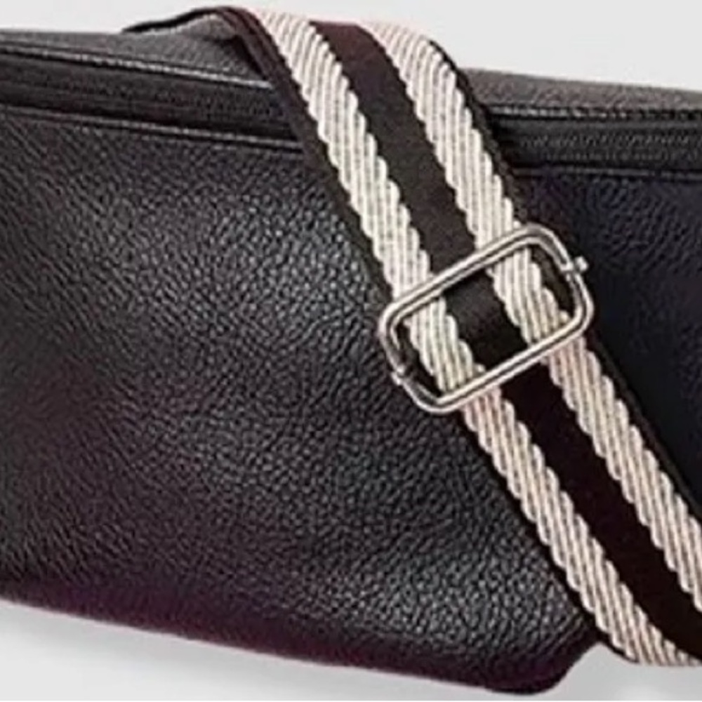Leather crossbody fanny pack